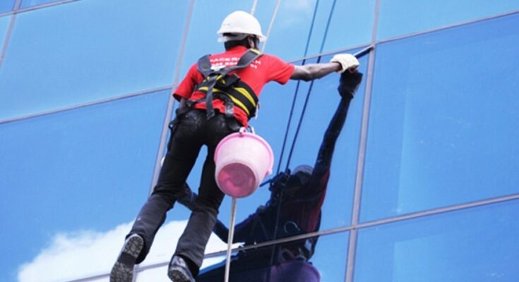 facade cleaning i